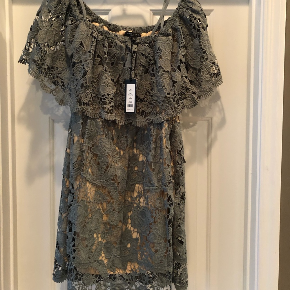 NWT Romeo and Juliet Couture dress
